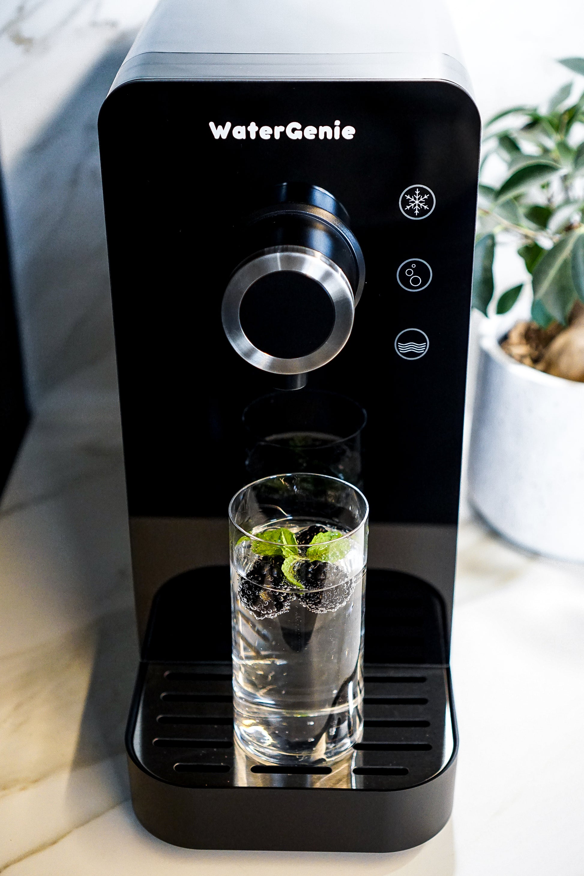 WaterGenie™ Countertop Sparkling Water System